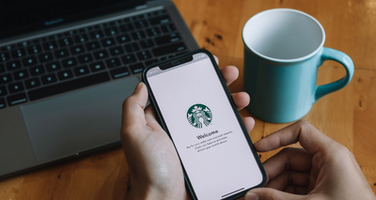 Web Apps vs. Native Apps For Your Restaurant – Lessons From the Original Team Behind Starbucks Mobile