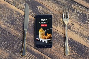 Why Your Quick Service Restaurant (QSR) Needs a Food App to Grow Business